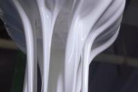 白乳胶源头厂家直供｜永固化工让实木家具拼板不再开胶
