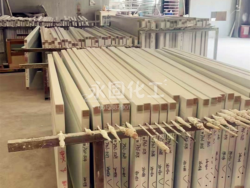 宁波拼板胶水煮48h实测：黑胡桃+橡胶木不开胶配方公开